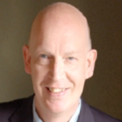 ナレーター写真